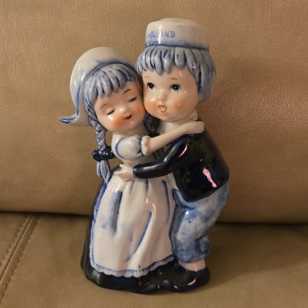 Adorable Delft Blue and White Ceramic Couple Figurine